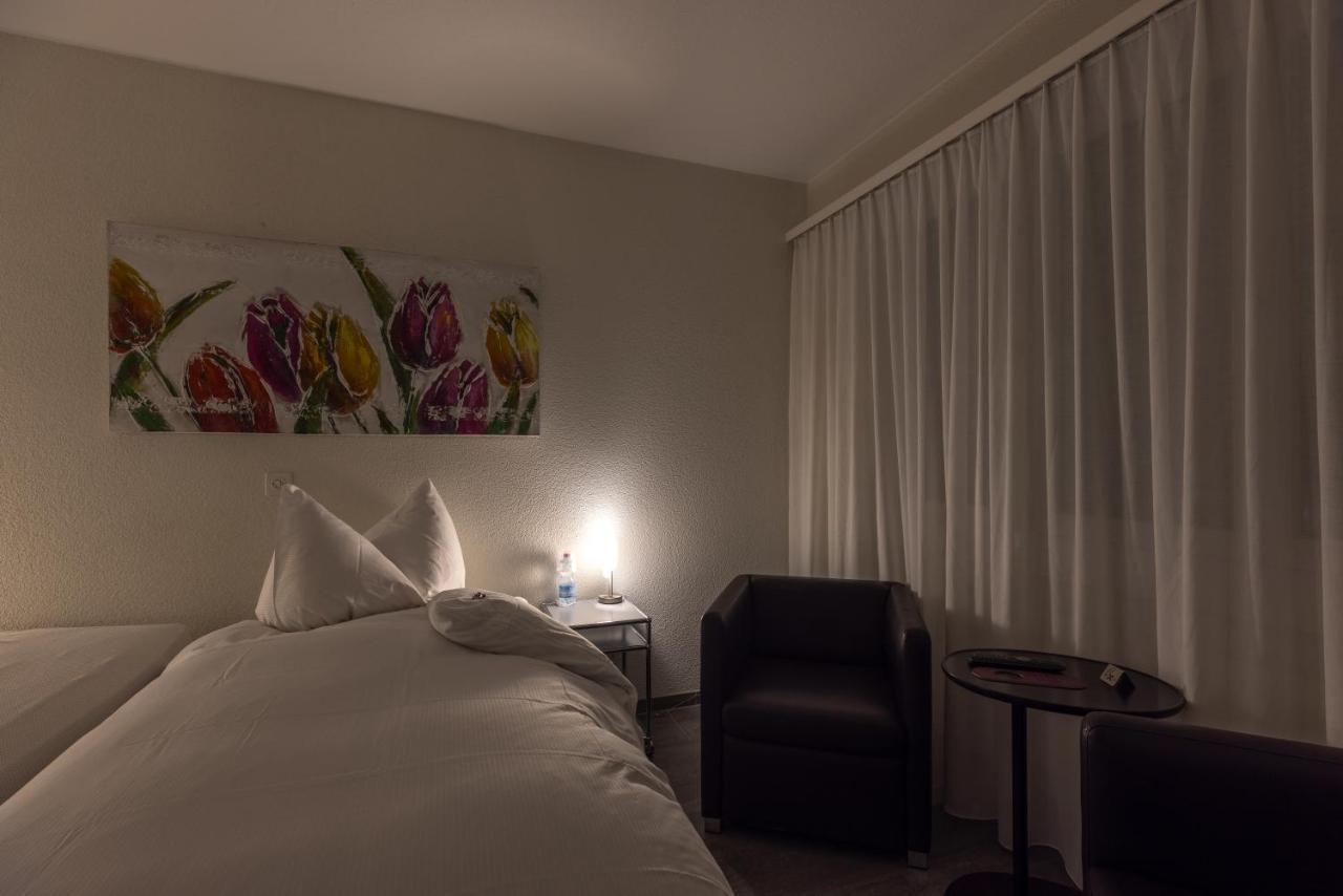 Hotel Baeren Niederscherli Exteriér fotografie
