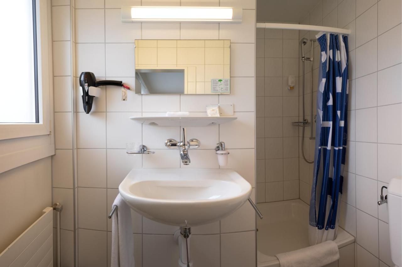 Hotel Baeren Niederscherli Exteriér fotografie