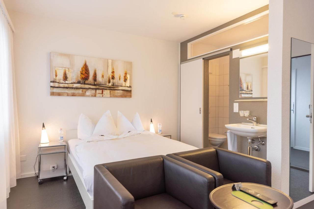Hotel Baeren Niederscherli Exteriér fotografie